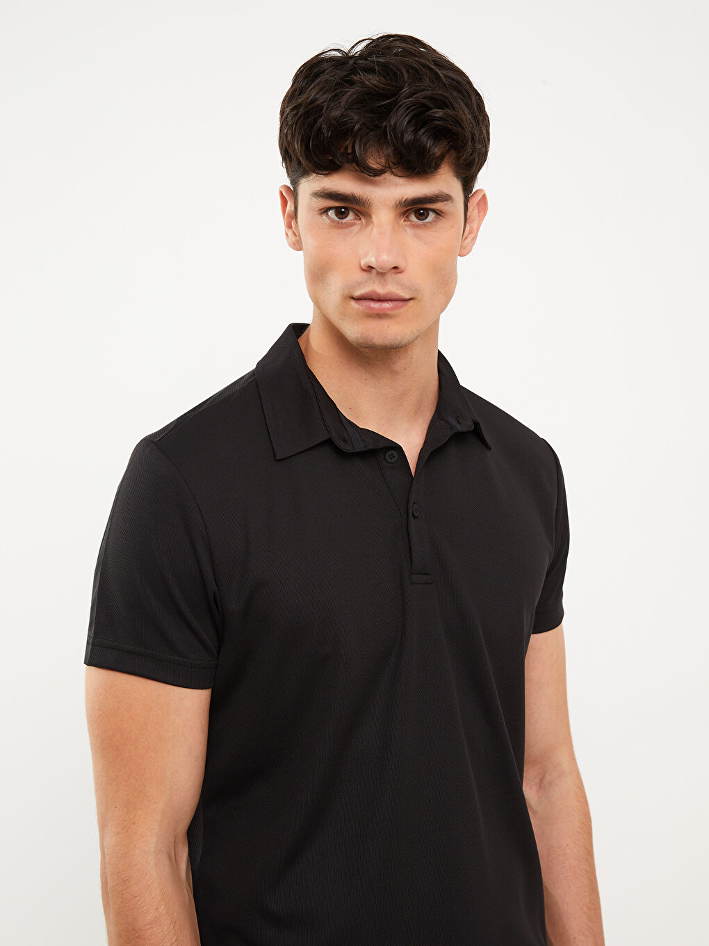 Siyah Polo Yaka Kısa Kollu Erkek Tişört