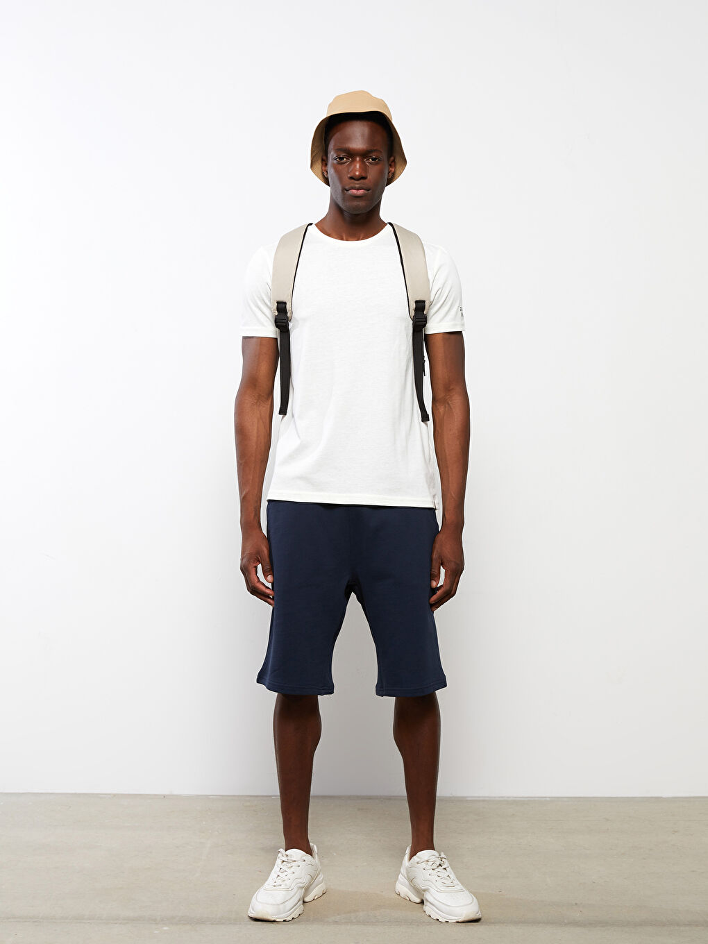 Lacivert Standart Kalıp Erkek Şort-1