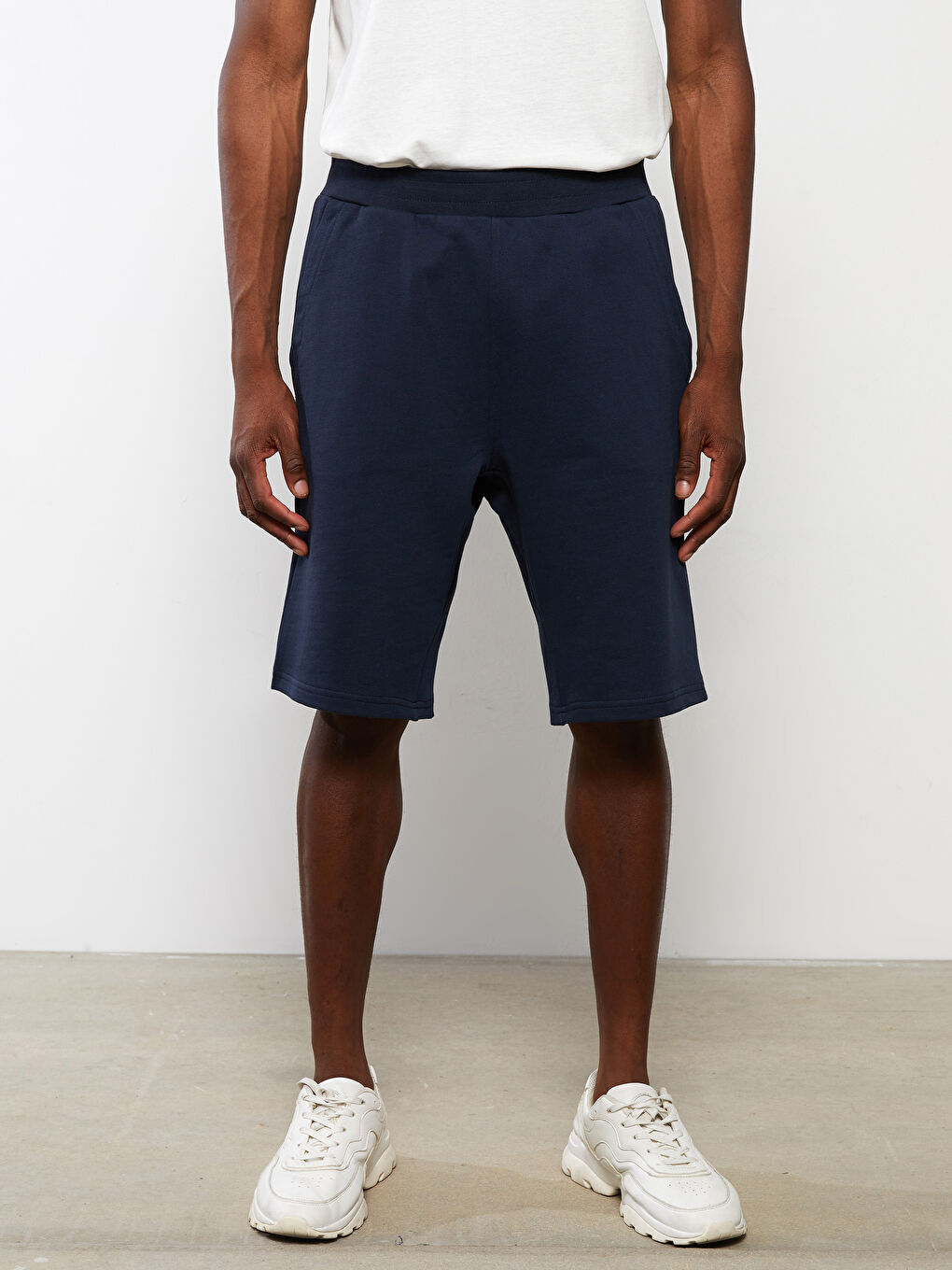 Lacivert Standart Kalıp Erkek Şort-2