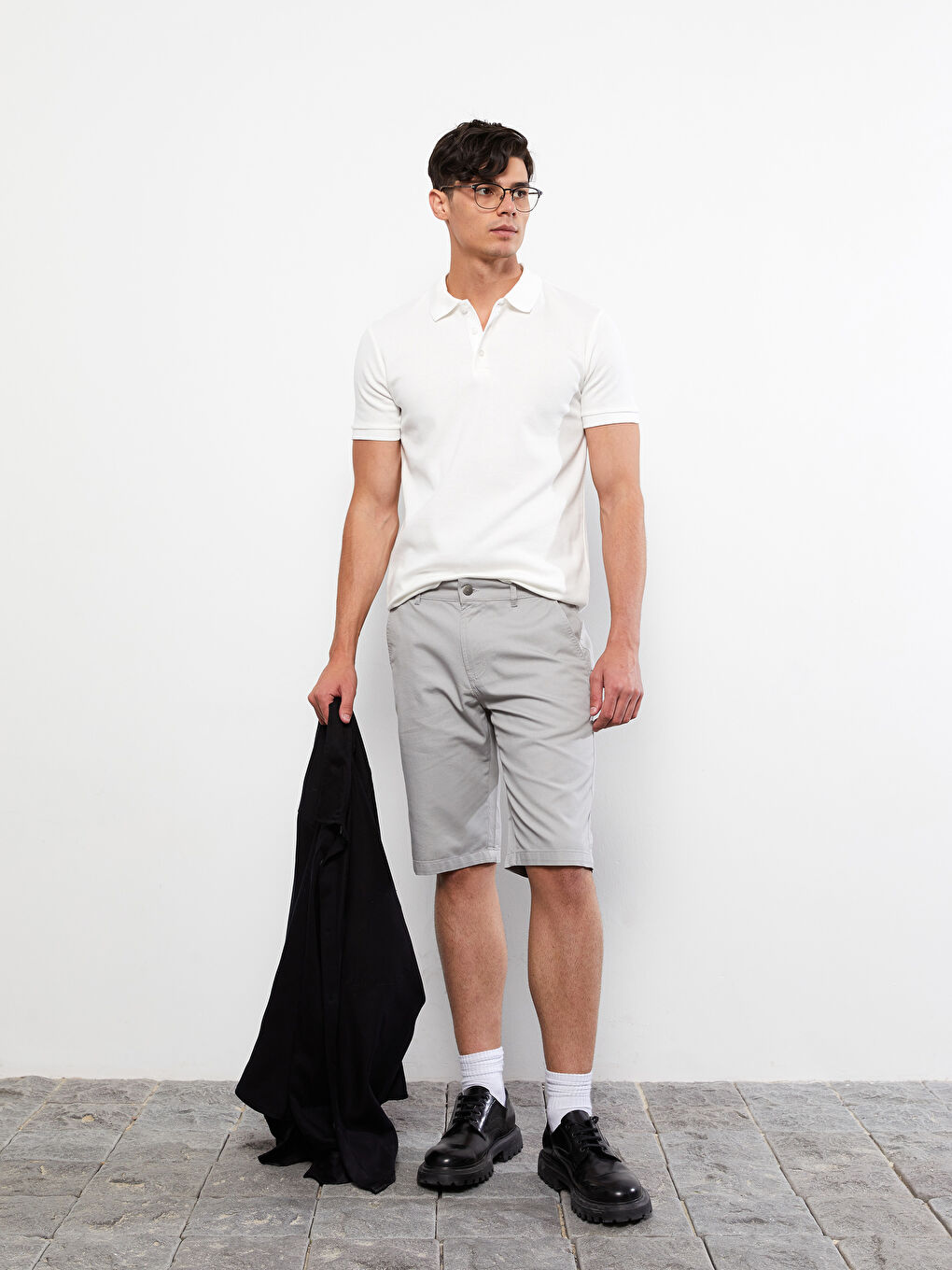 Gri Slim Fit Gabardin Erkek Şort-1