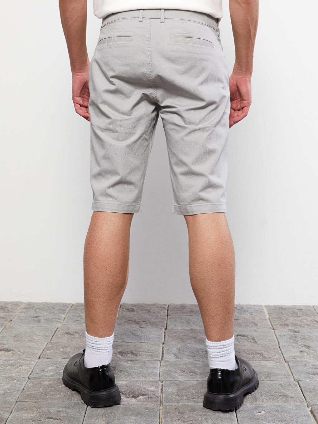 Gri Slim Fit Gabardin Erkek Şort-3