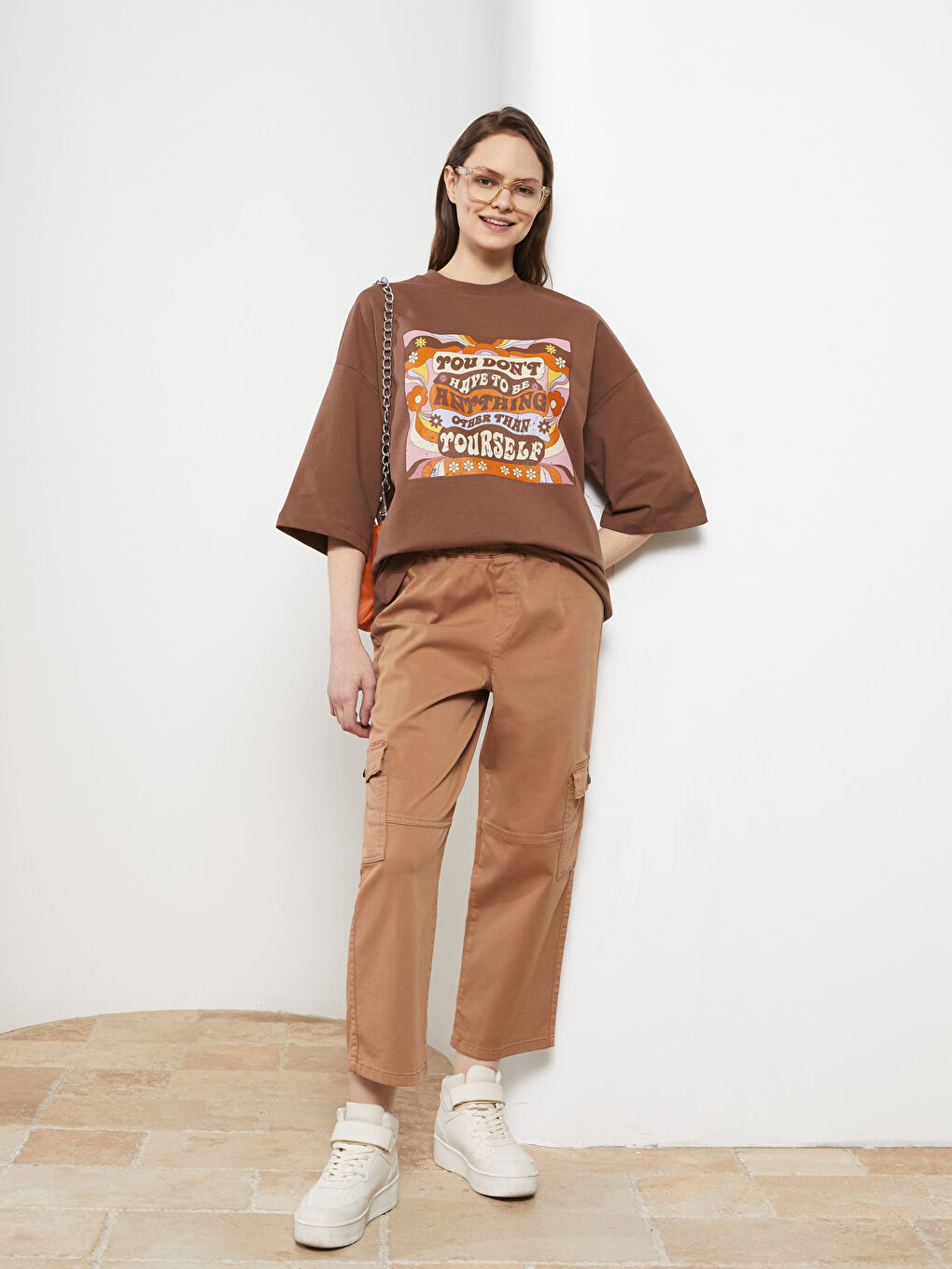LCW Modest Elastic Waist Comfortable Fit Straight Pocket Detailed Gabardine Women's Trousers -S2IE52Z8-HBR