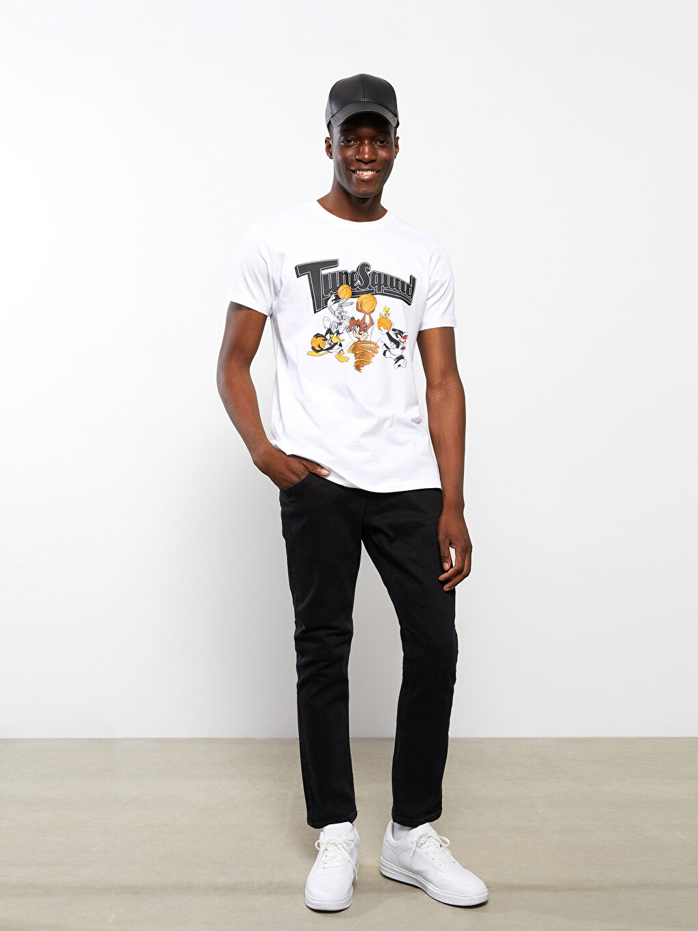 Crew Neck Short Sleeve Bugs Bunny Printed Combed Cotton Men's T-Shirt-1