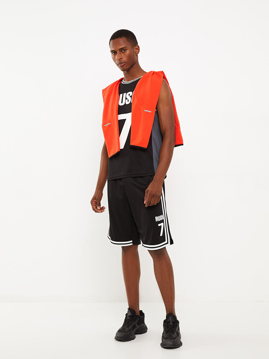 Siyah Standart Kalıp Erkek Basketbol Şortu-2