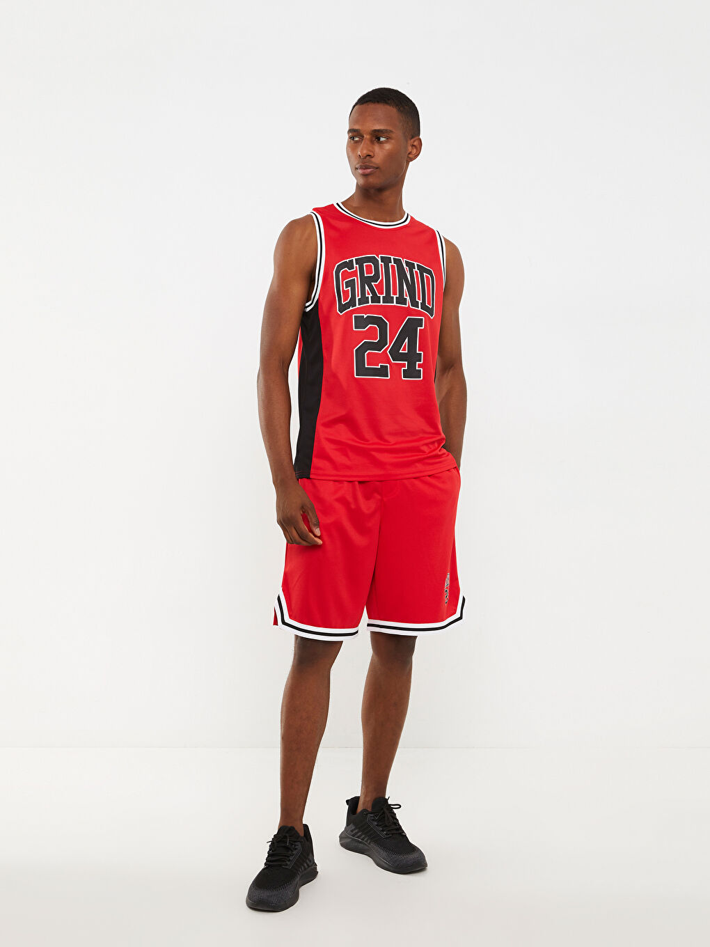 Kırmızı Bisiklet Yaka Baskılı Erkek Kolsuz Tişört-1