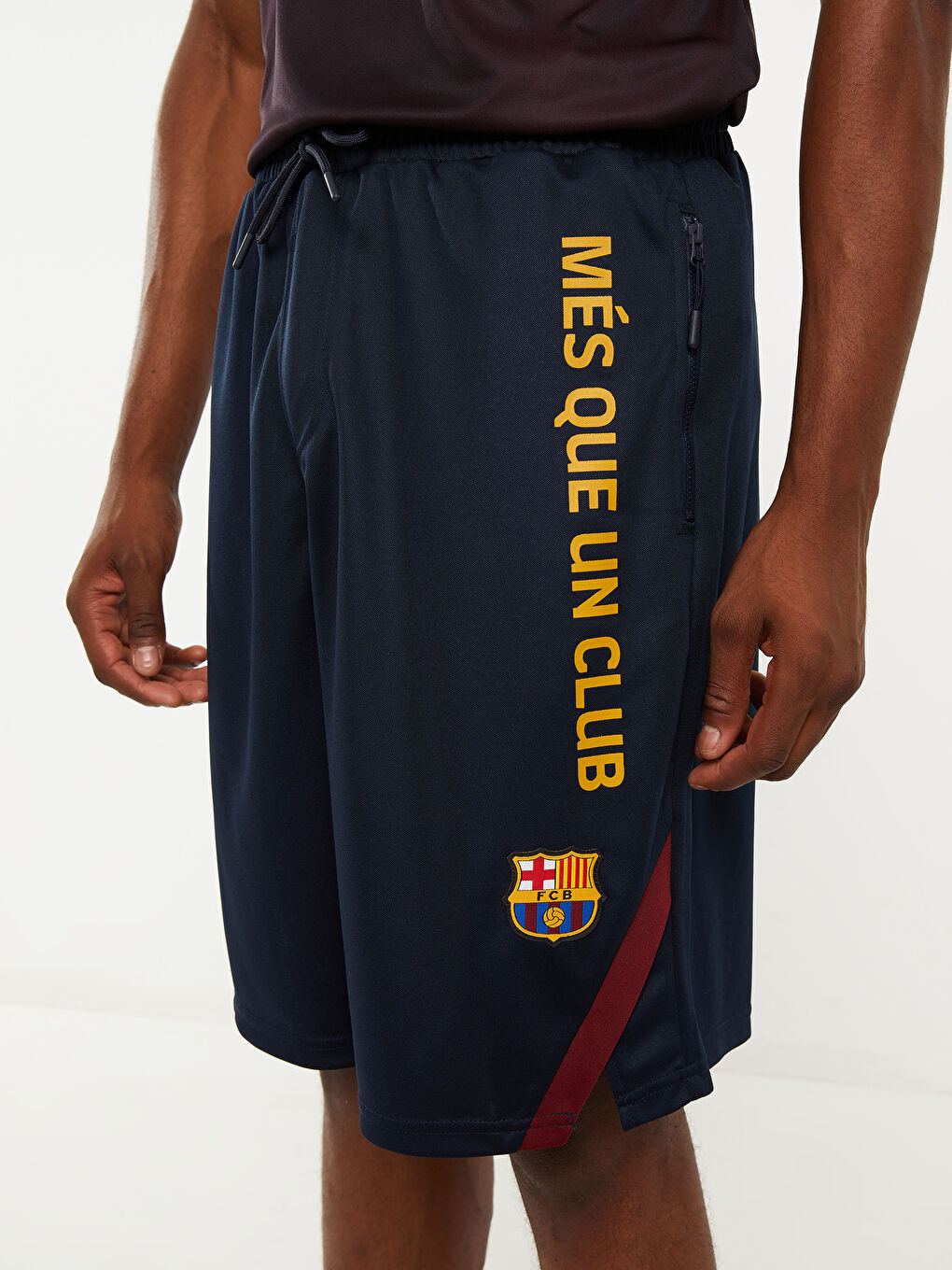 Lacivert Standart Kalıp Barcelona Baskılı Erkek Taraftar Şort-5