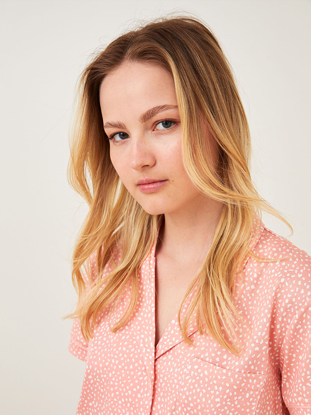 Pembe Gömlek Yaka Desenli Kısa Kollu Pamuklu Kadın Pijama Takımı-2