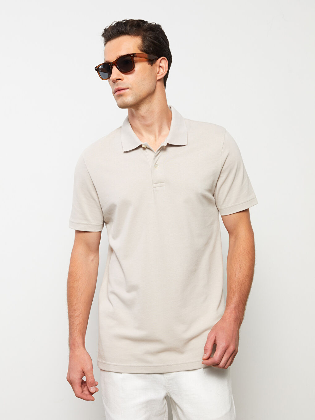 تيشيرت بياقة بولو كم قصير بيكيه للرجال-1
