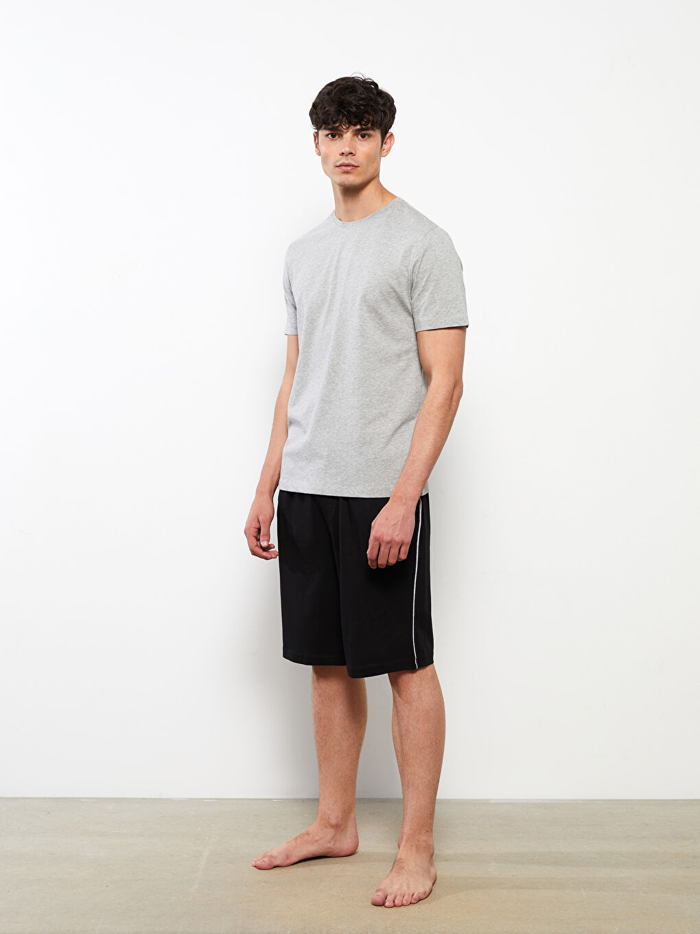 Siyah Standart Kalıp Erkek Pijama Alt Şort