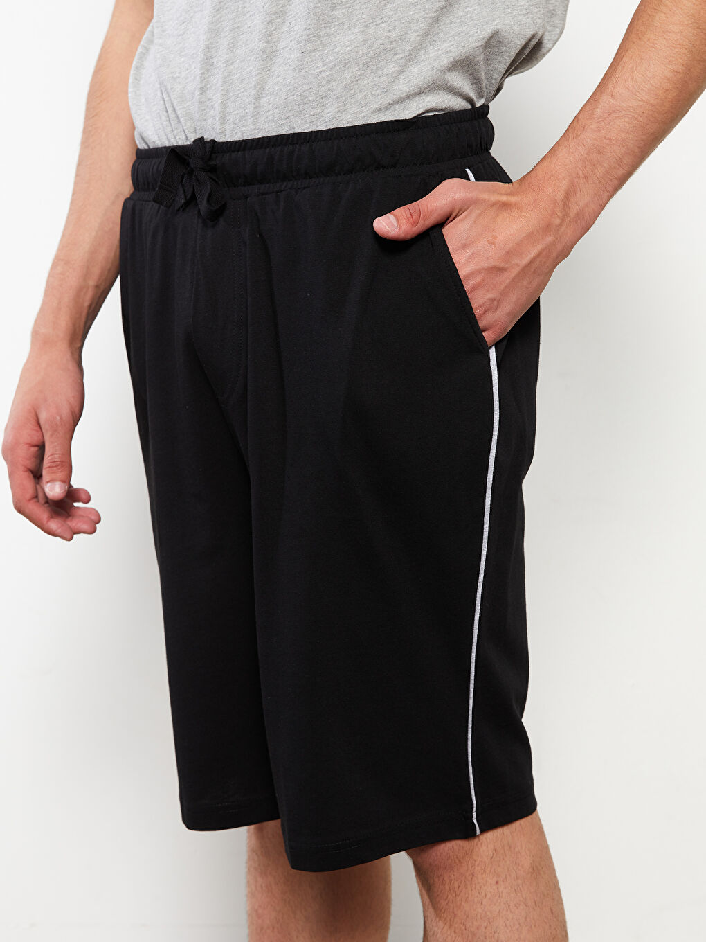 Siyah Standart Kalıp Erkek Pijama Alt Şort-4