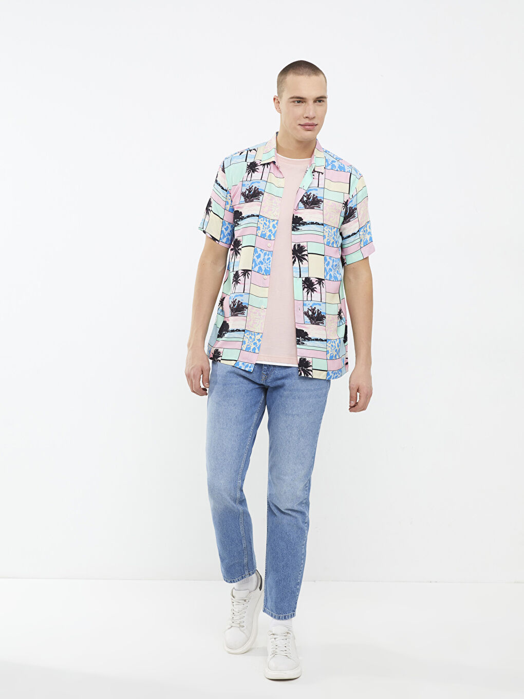 Pembe Regular Fit Kısa Kollu Desenli Erkek Gömlek