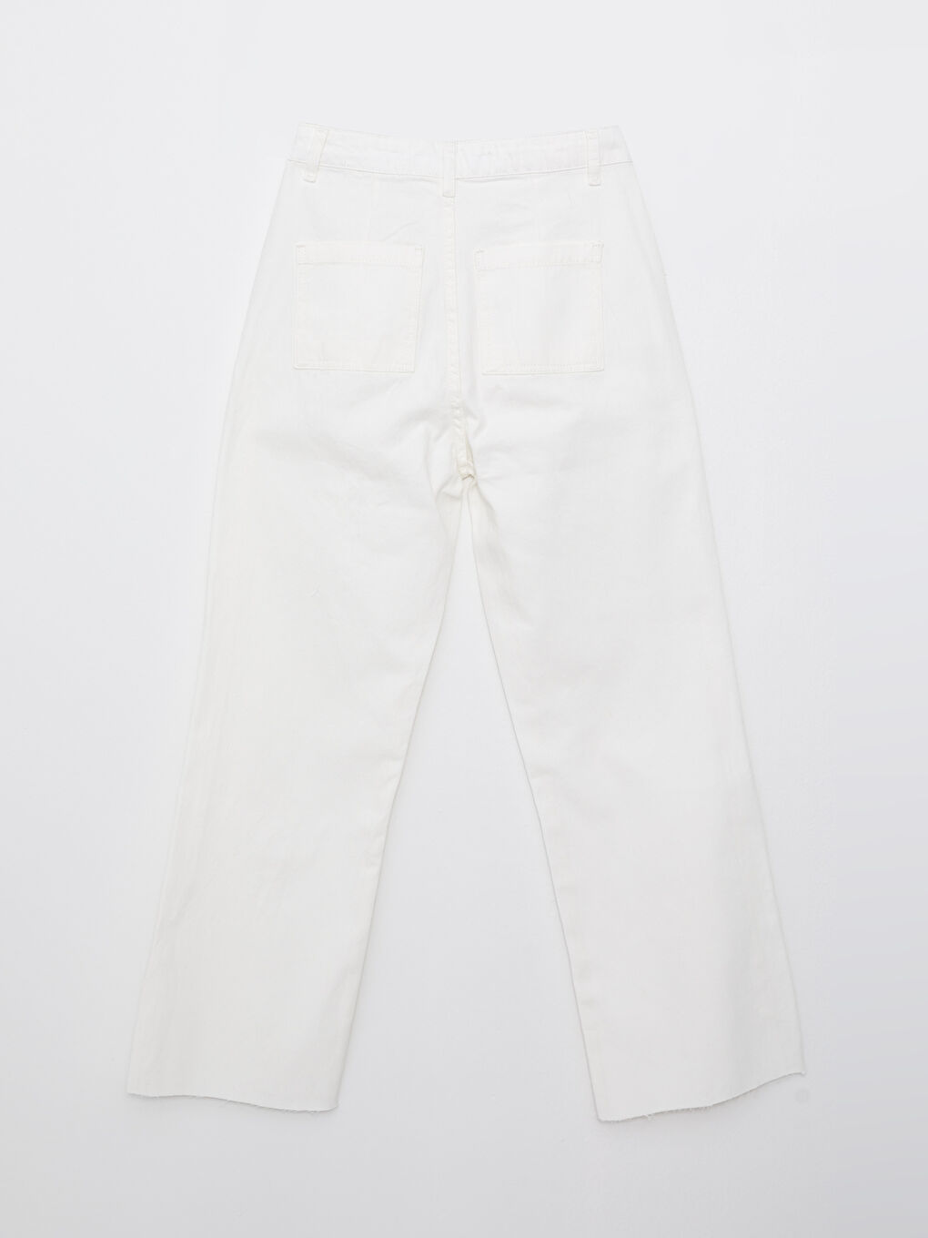 Beyaz Mom Fit Düz Cep Detaylı Kadın Rodeo Jean Pantolon-6