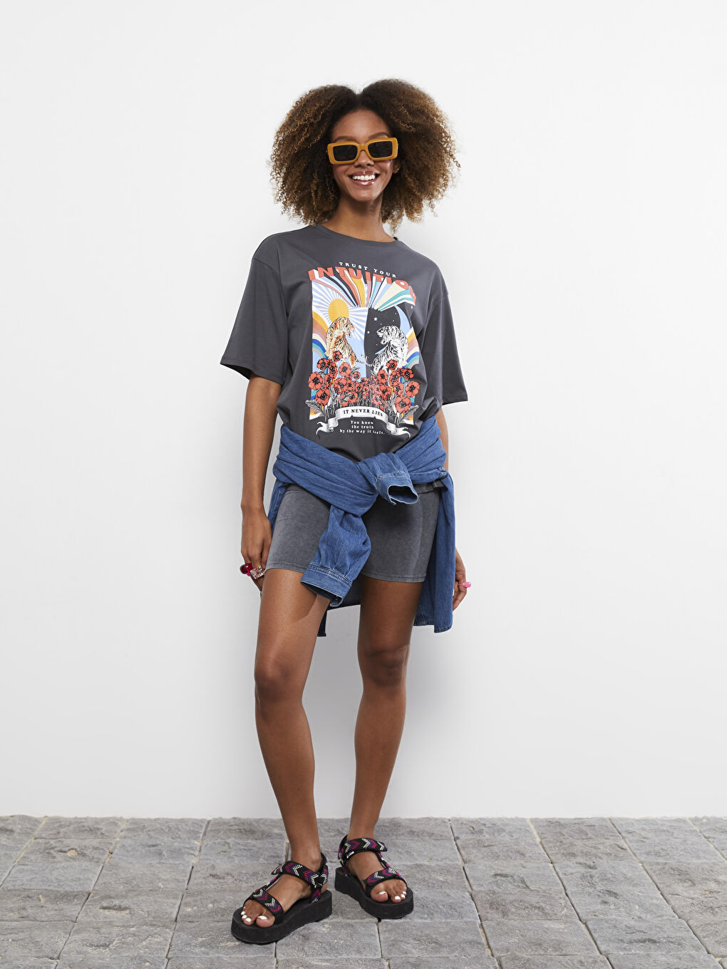 T-shirt en Coton à Manches Courtes Imprimé à Col Rond pour Femmes