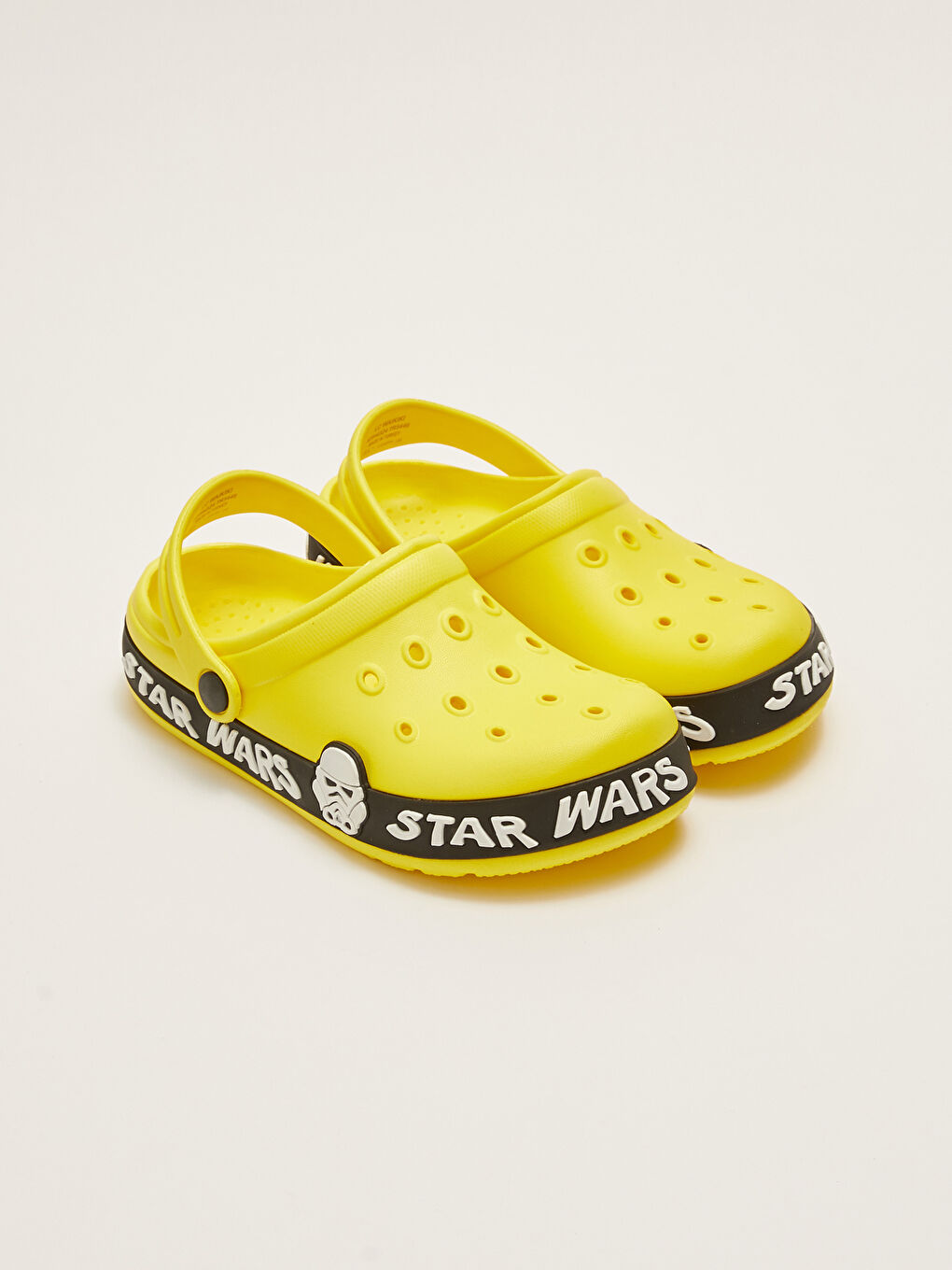 LCW STEPS Star Wars Lizenzierte Jungen Badesandalen -S2IH43Z4-CRK