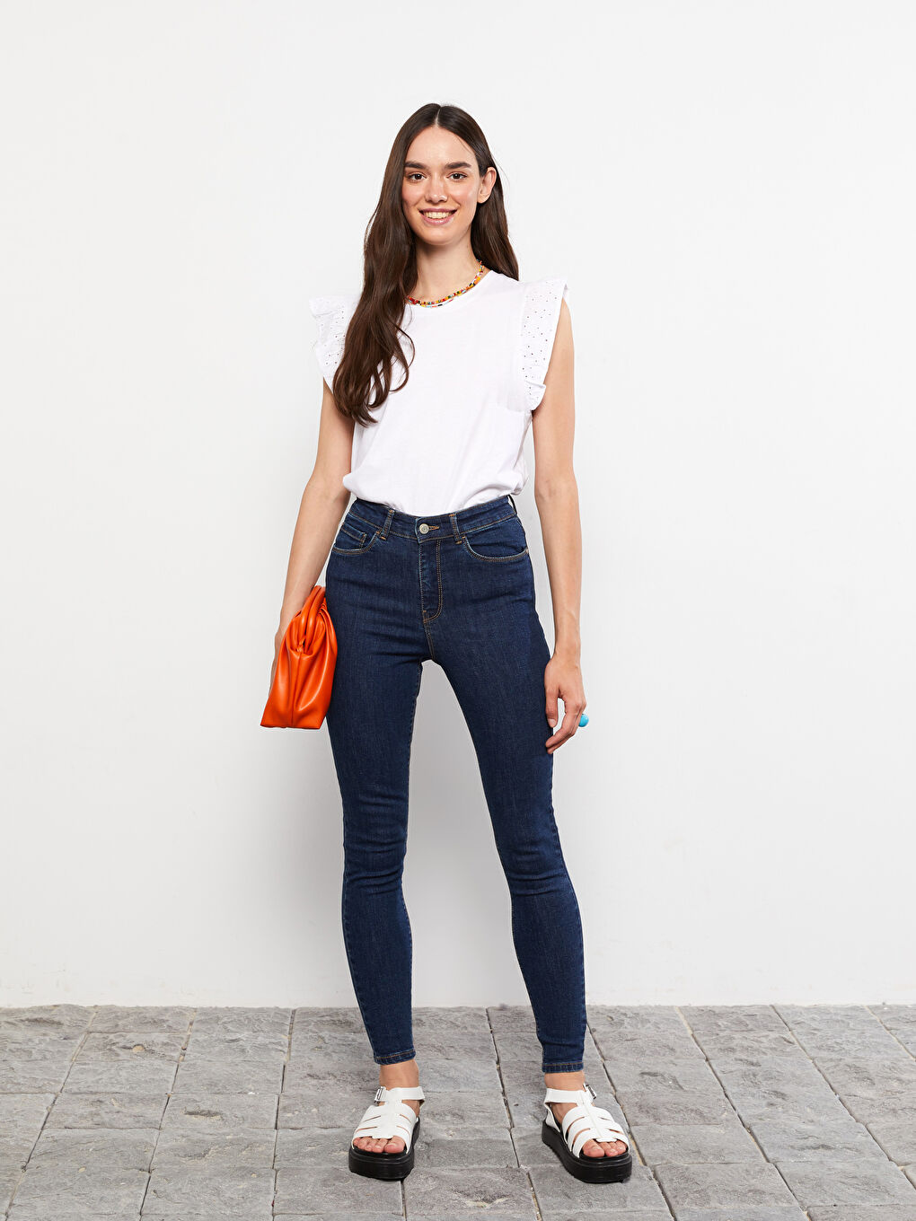 T-shirt en coton à manches courtes droites avec col rond pour Femmes-2