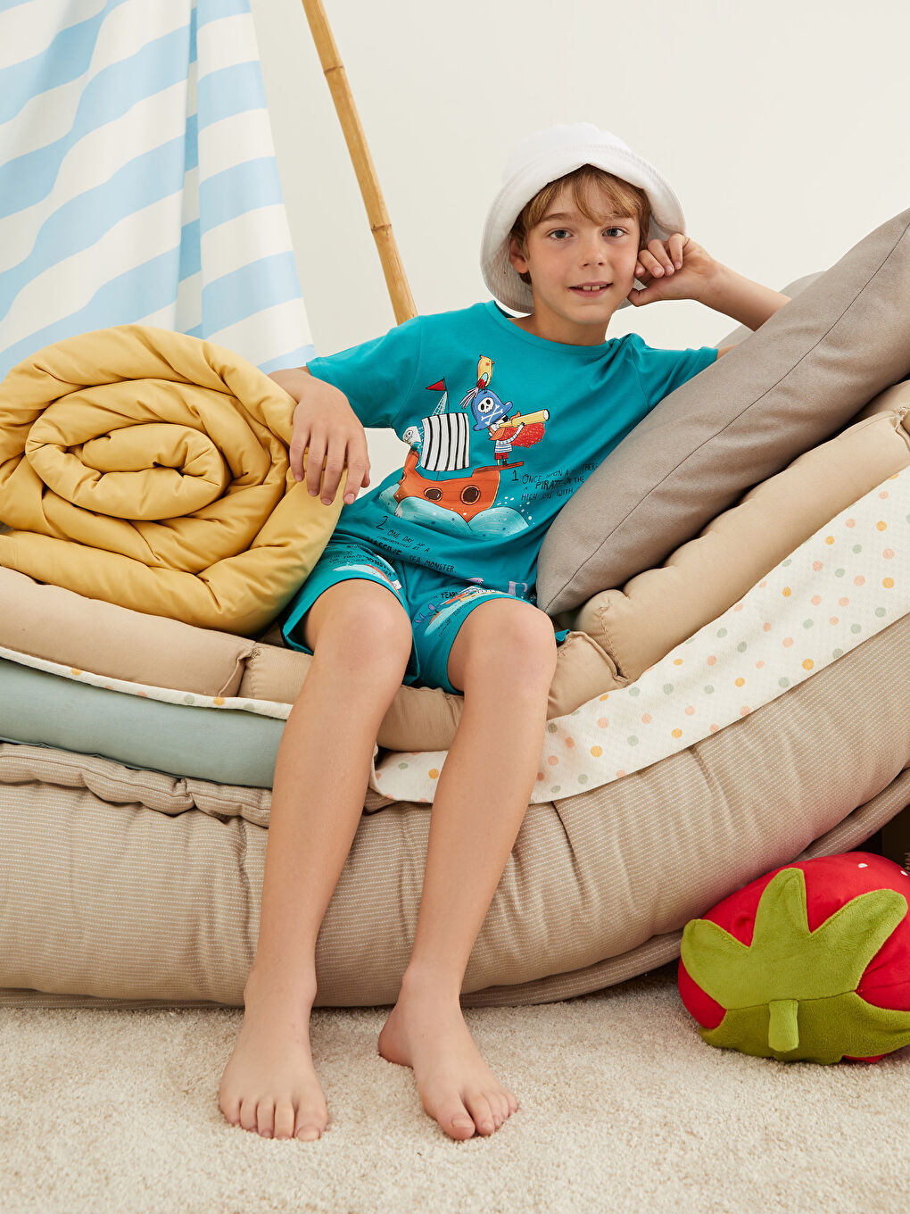 Turkuaz Bisiklet Yaka Baskılı Kısa Kollu Erkek Çocuk Şortlu Pijama Takımı