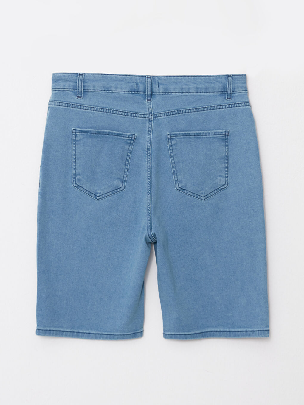 Джинсовые Шорты Женские Большого Размера Прямого Кроя с Карманами-6