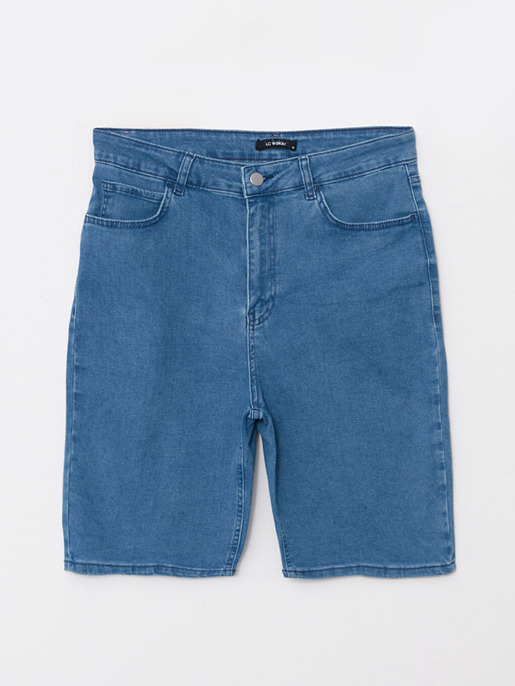 Джинсовые Шорты Женские Большого Размера Прямого Кроя с Карманами-5