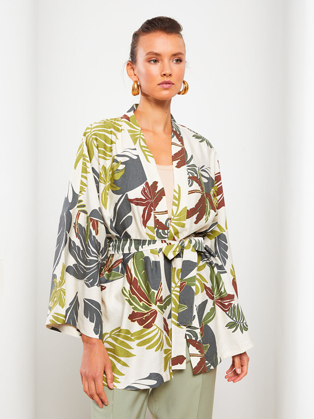 Ekru Şal Yaka Desenli Uzun Kollu Keten Kadın Kimono-2