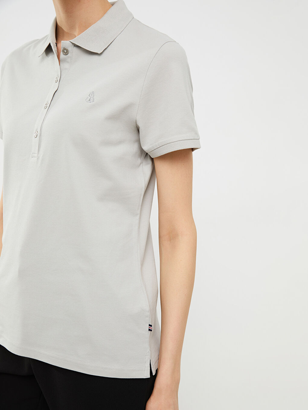 Polo Neck Embroidery Detailed Short Sleeve Women's T-Shirt-4