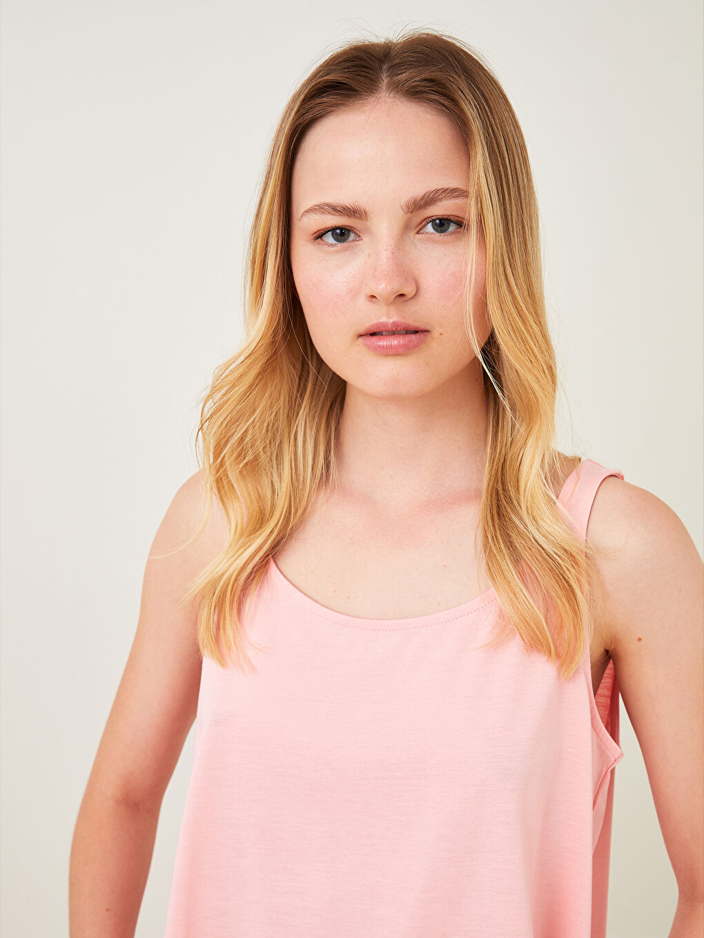 LCW DREAM Pembe Kadın U Yaka Düz Kolsuz Pijama Üst - 2
