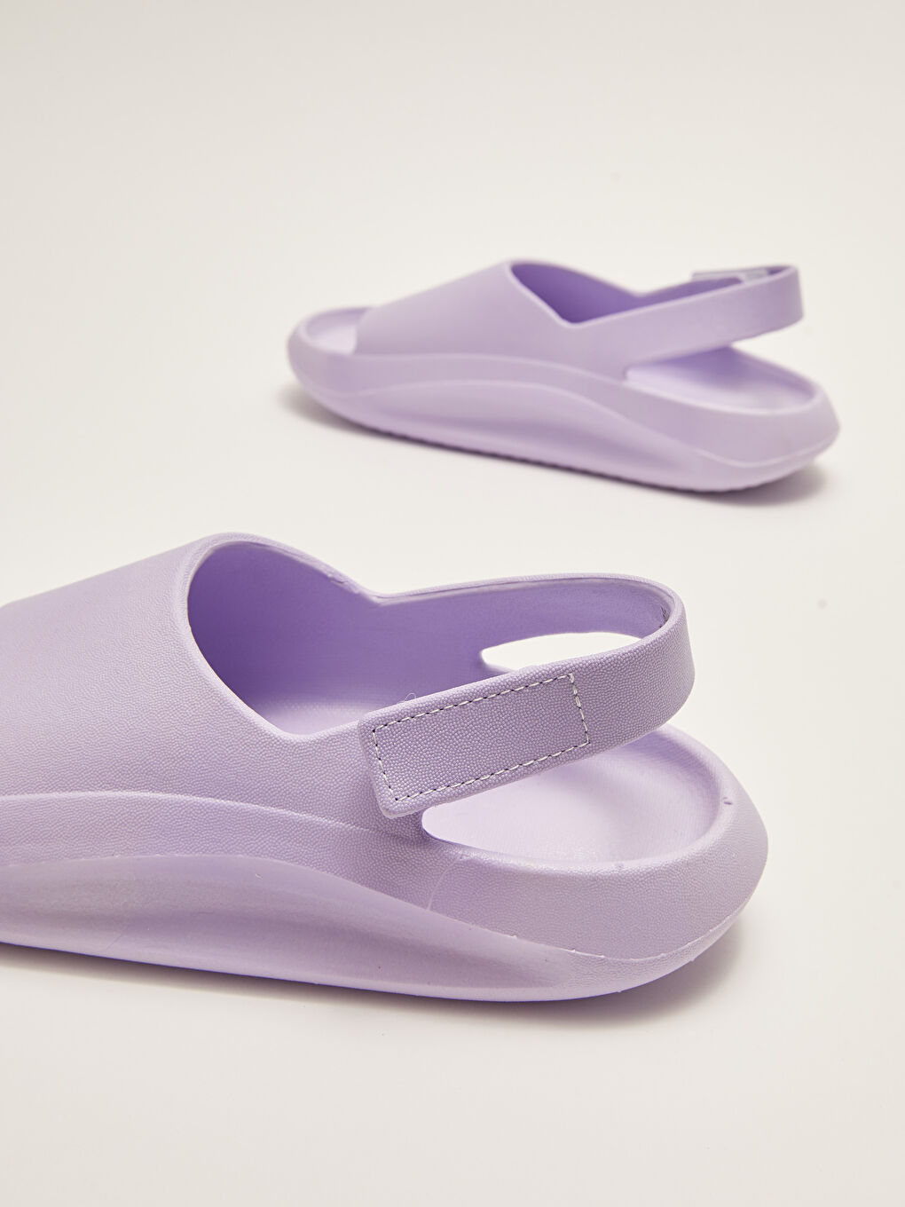 Lila Tek Bantlı Cırt Cırtlı Kız Çocuk Sandalet-4