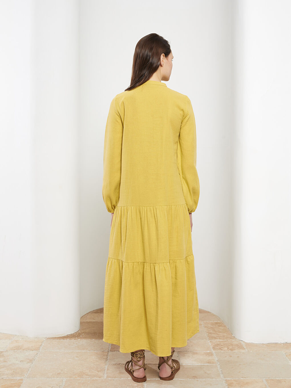 Sarı Hakim Yaka Düz Uzun Kollu Pamuklu Kadın Elbise-4