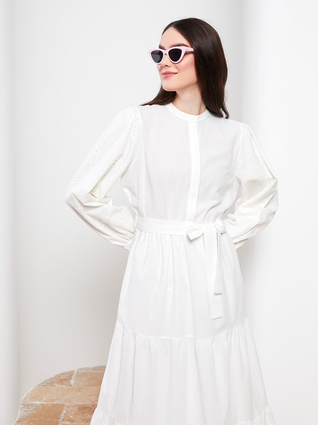 Ekru Dik Yaka Nakışlı Uzun Kollu Poplin Kadın Elbise-2