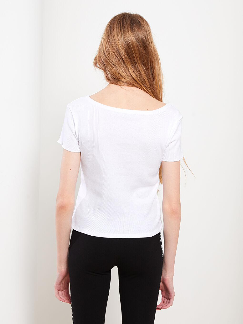 U Neck Straight Short Sleeve Cotton Women's T-Shirt-4