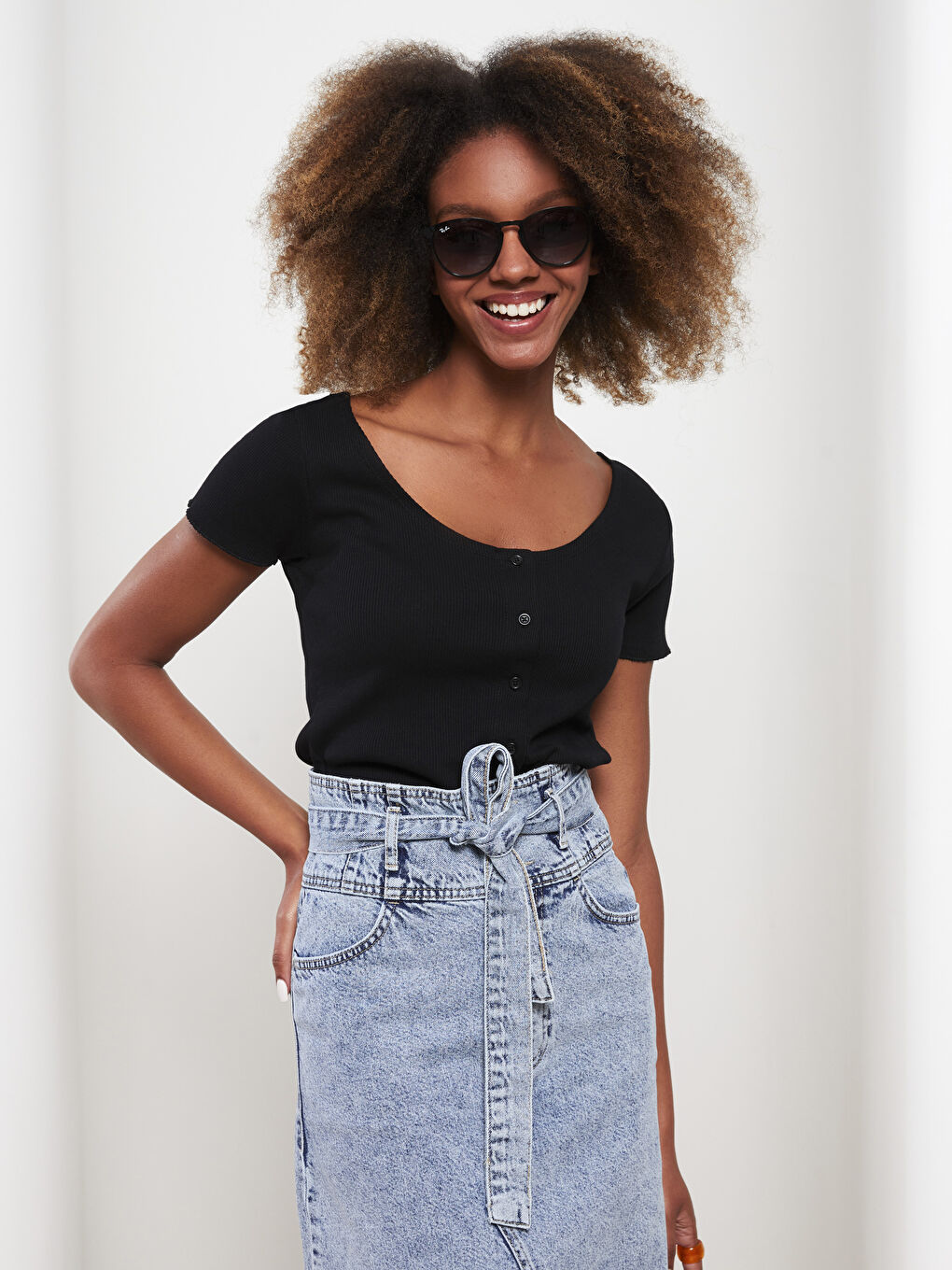 U Neck Straight Short Sleeve Cotton Women's T-Shirt