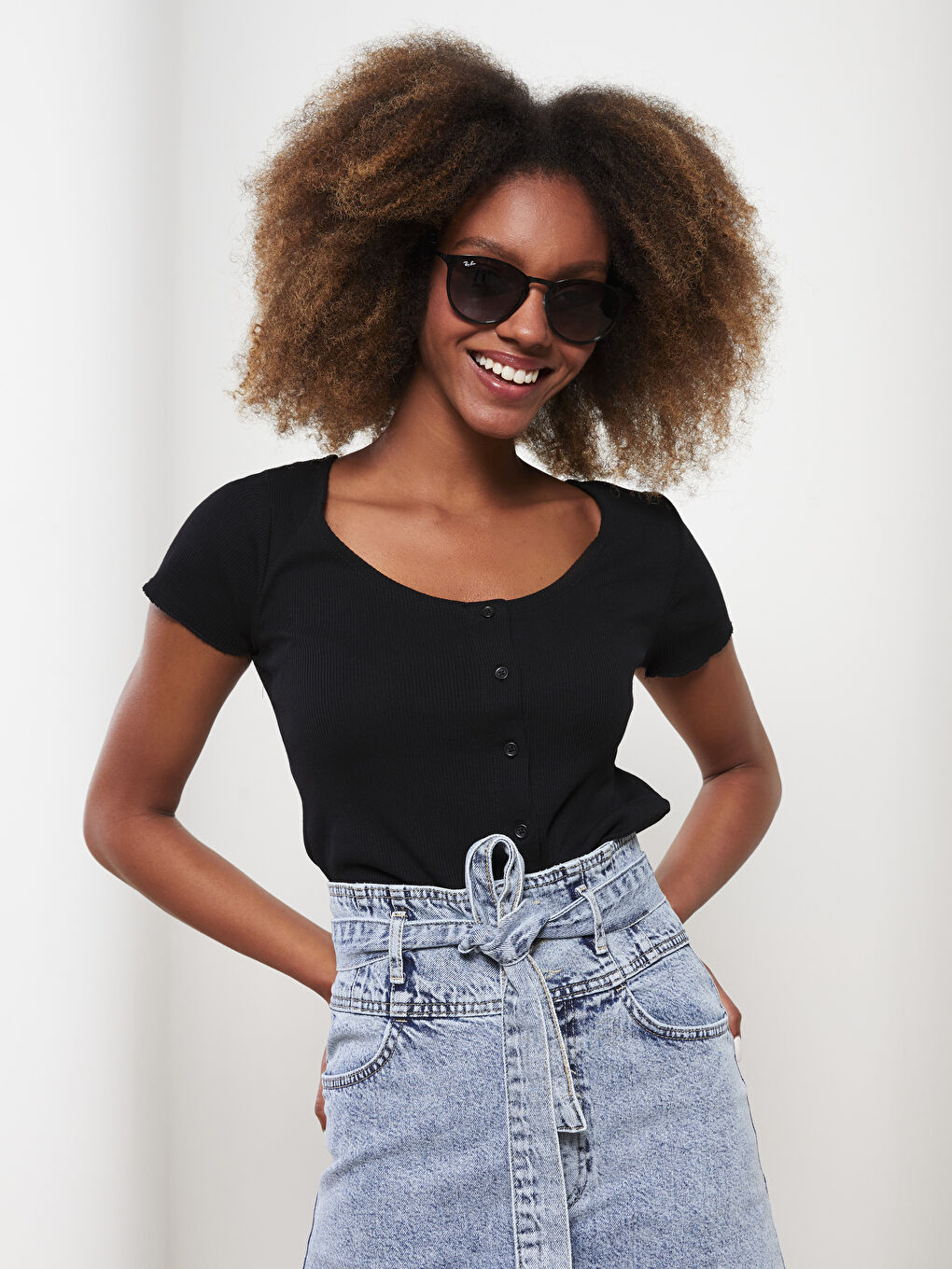 U Neck Straight Short Sleeve Cotton Women's T-Shirt-1