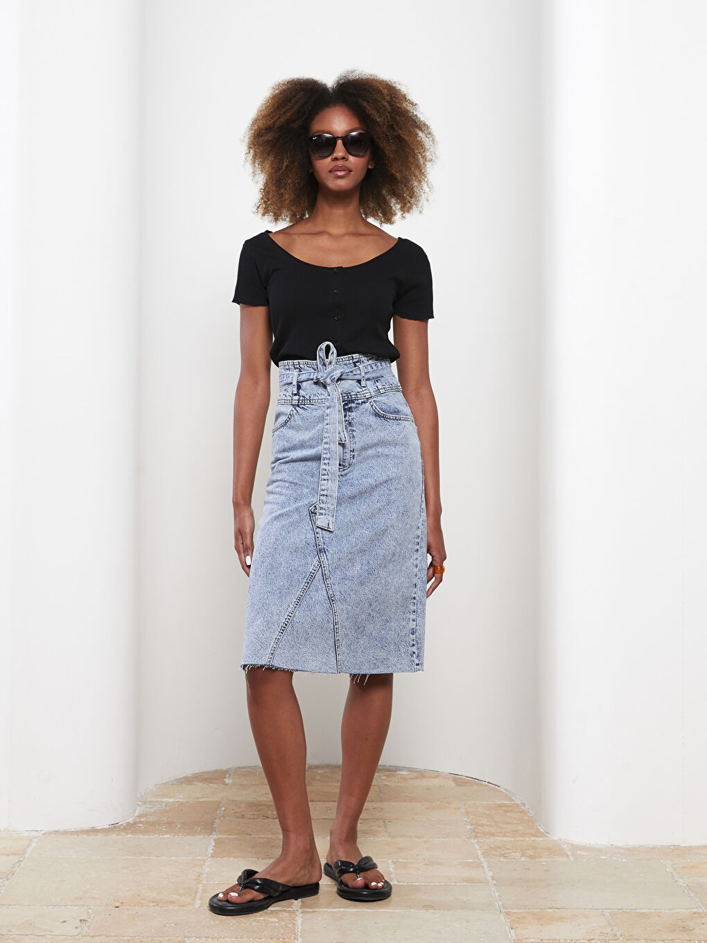 U Neck Straight Short Sleeve Cotton Women's T-Shirt-2