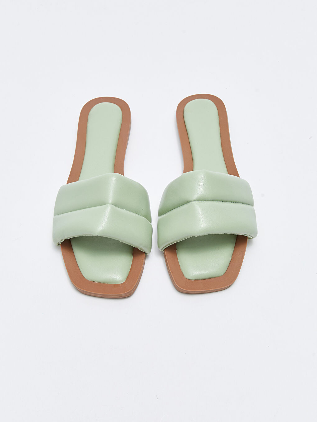 Yeşil Deri Görünümlü Tek Bantlı Kadın Terlik-2