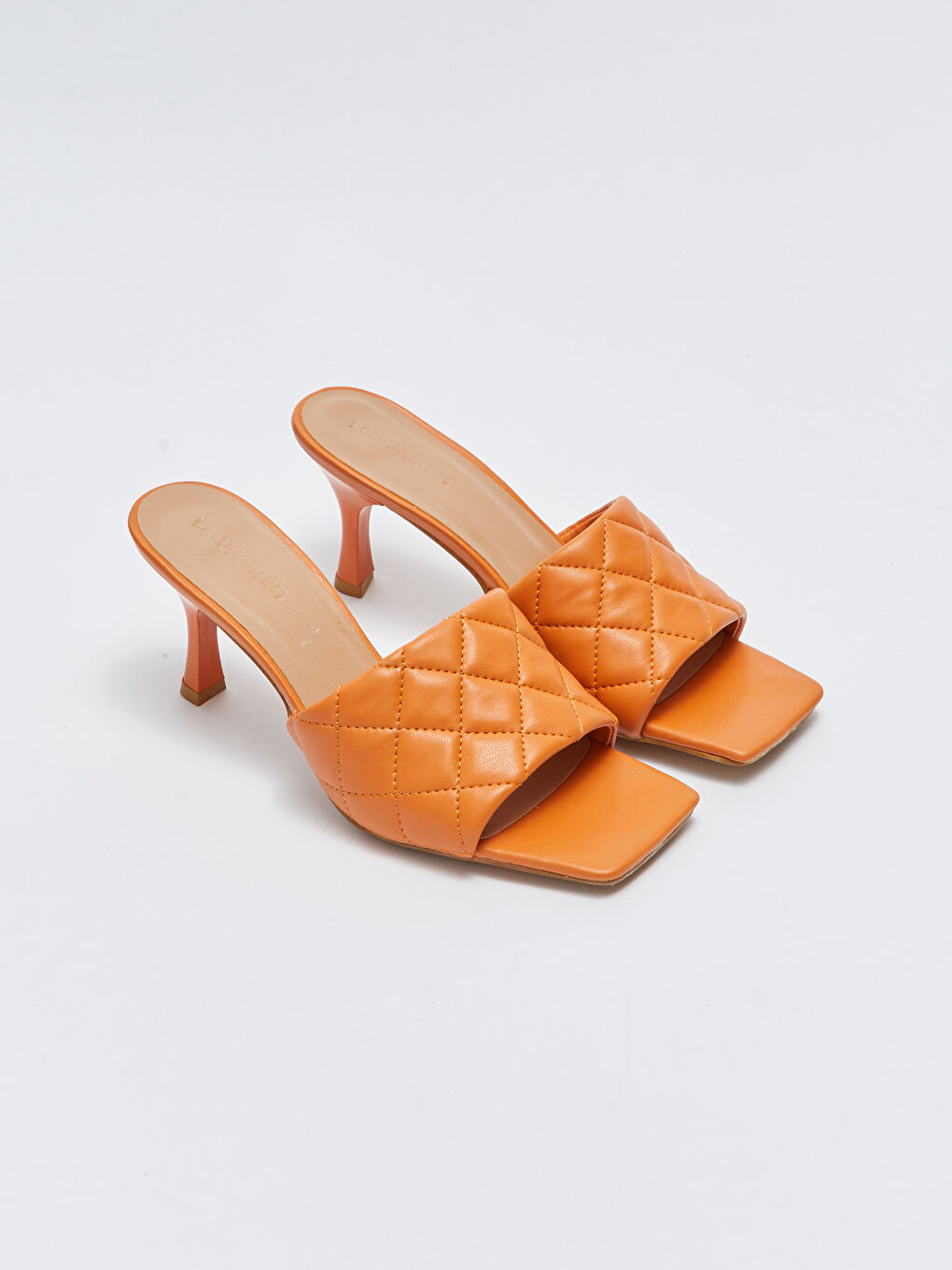 Turuncu Tek Bantlı Kadın Topuklu Terlik