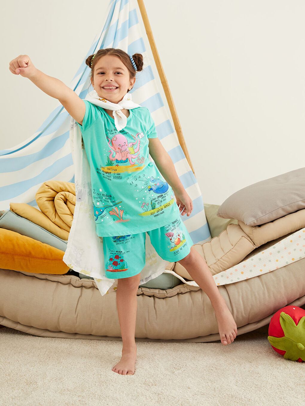 Turkuaz Bisiklet Yaka Baskılı Kısa Kollu Kız Çocuk Şortlu Pijama Takımı-1