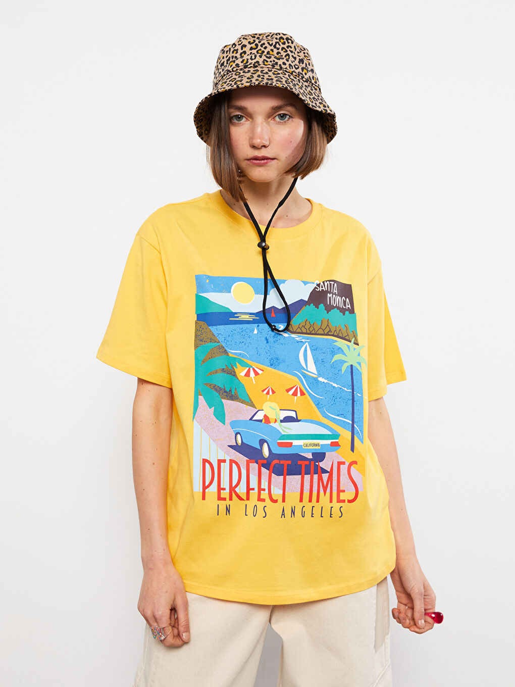 әйелдерге арналған принтті қысқа жең трикотаж футболка-1