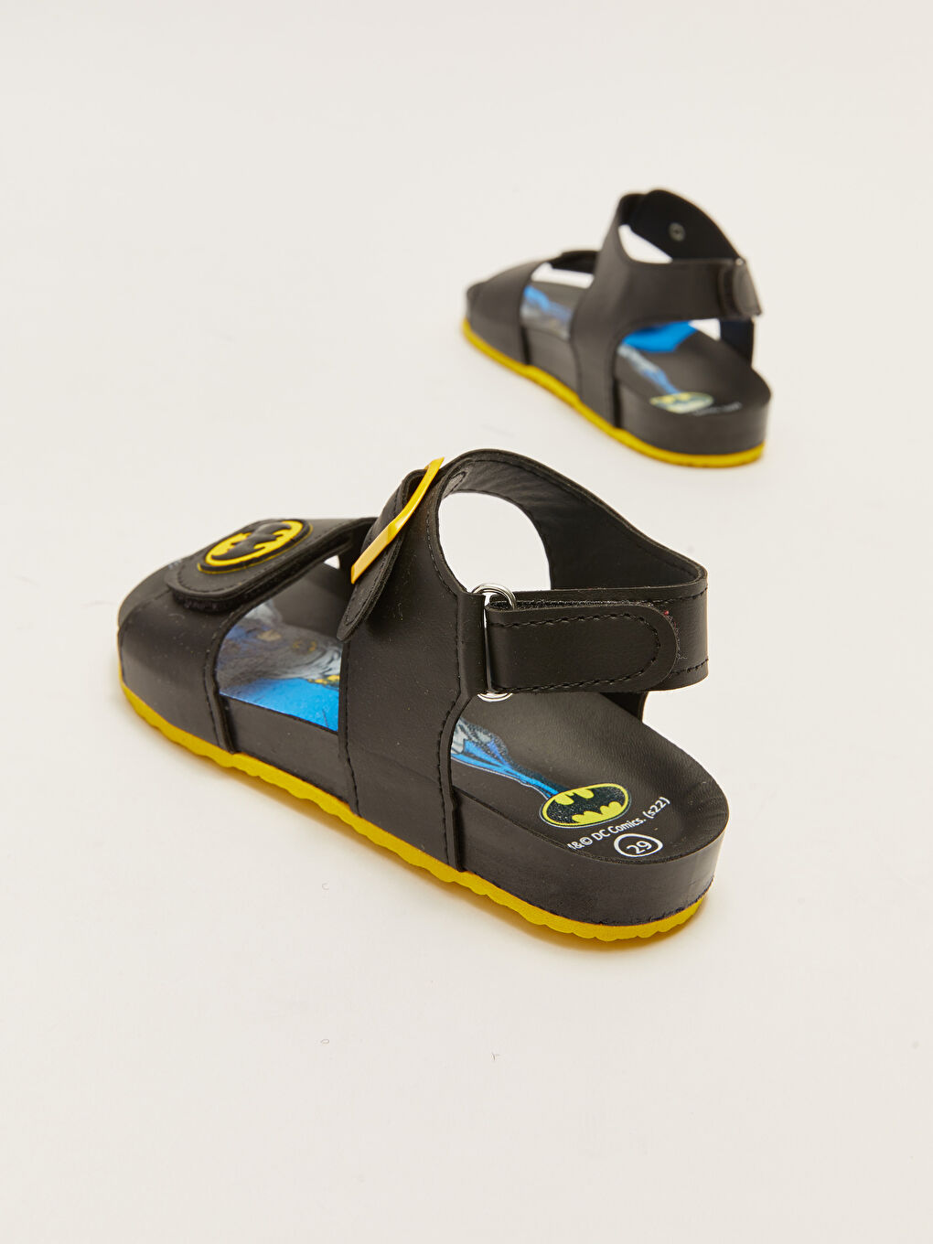 Siyah Batman Lisanslı Çift Bantlı Cırt Cırtlı Erkek Çocuk Sandalet-4