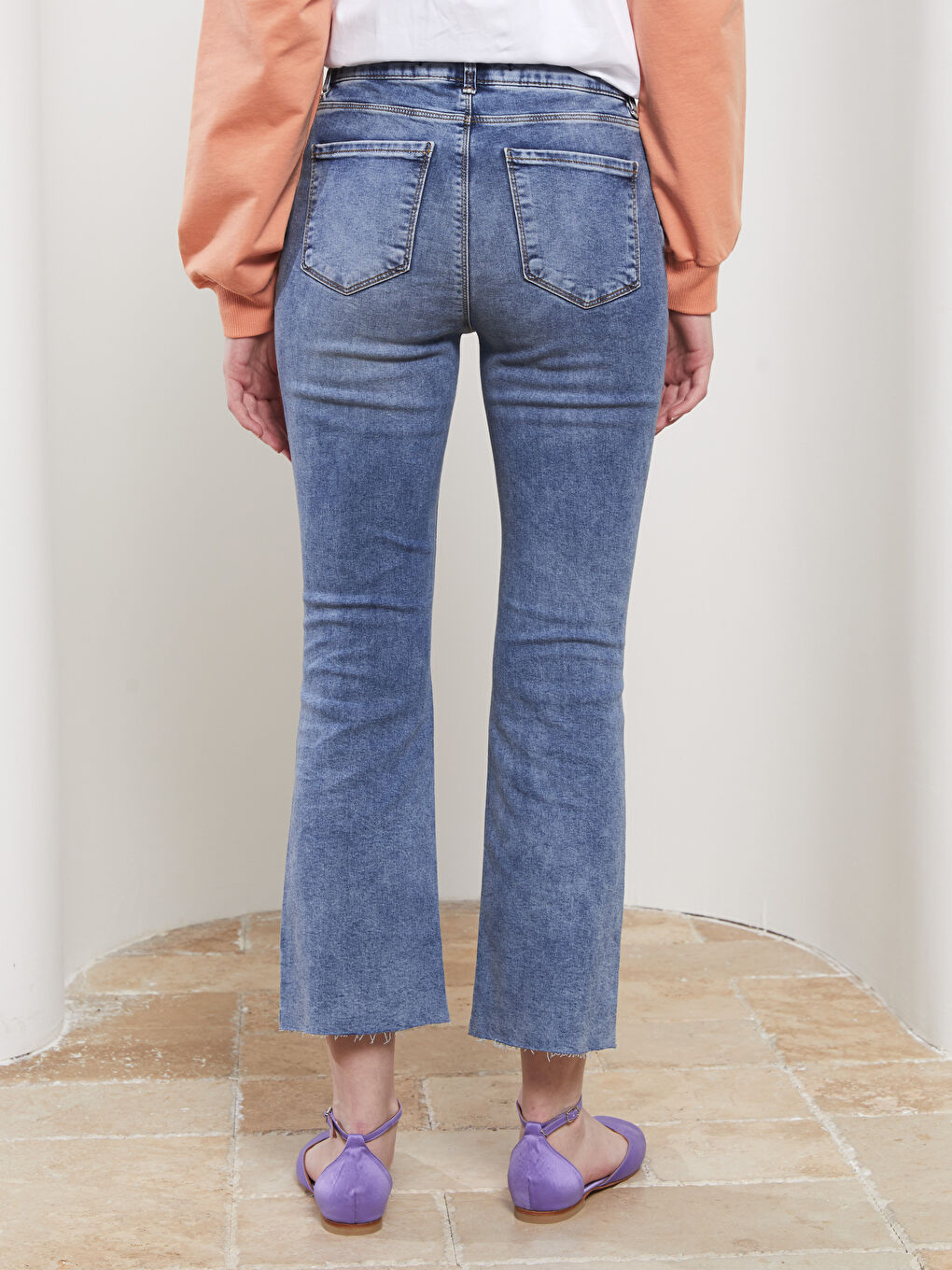 İndigo Mars Flare Düz Cep Detaylı Kadın Jean Pantolon-4
