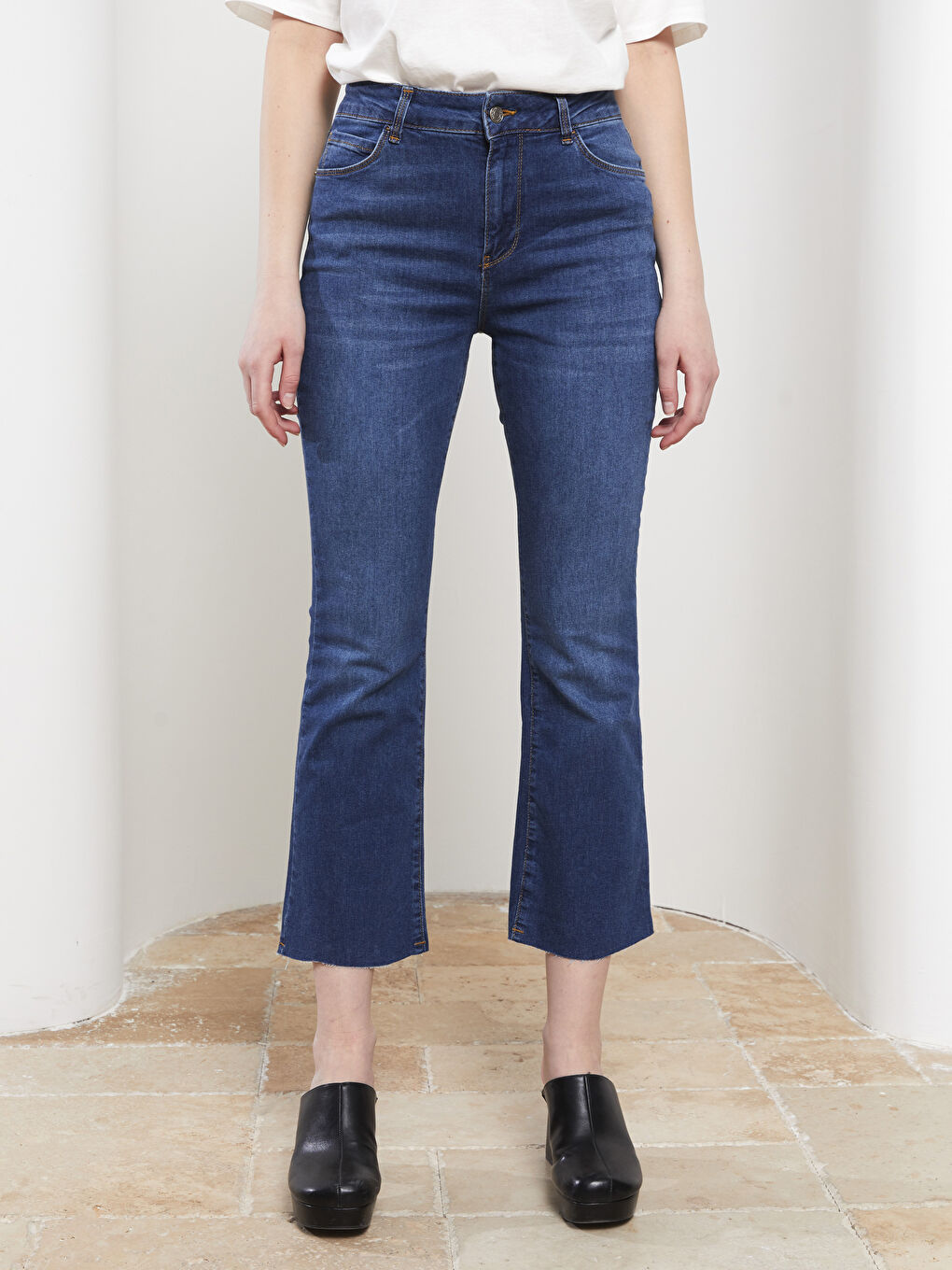 Mars Flare Regular Pocket Detailed Women's Denim Trousers-2