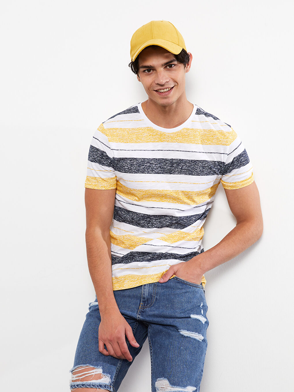 Sarı Bisiklet Yaka Kısa Kollu Çizgili Penye Erkek Tişört-1