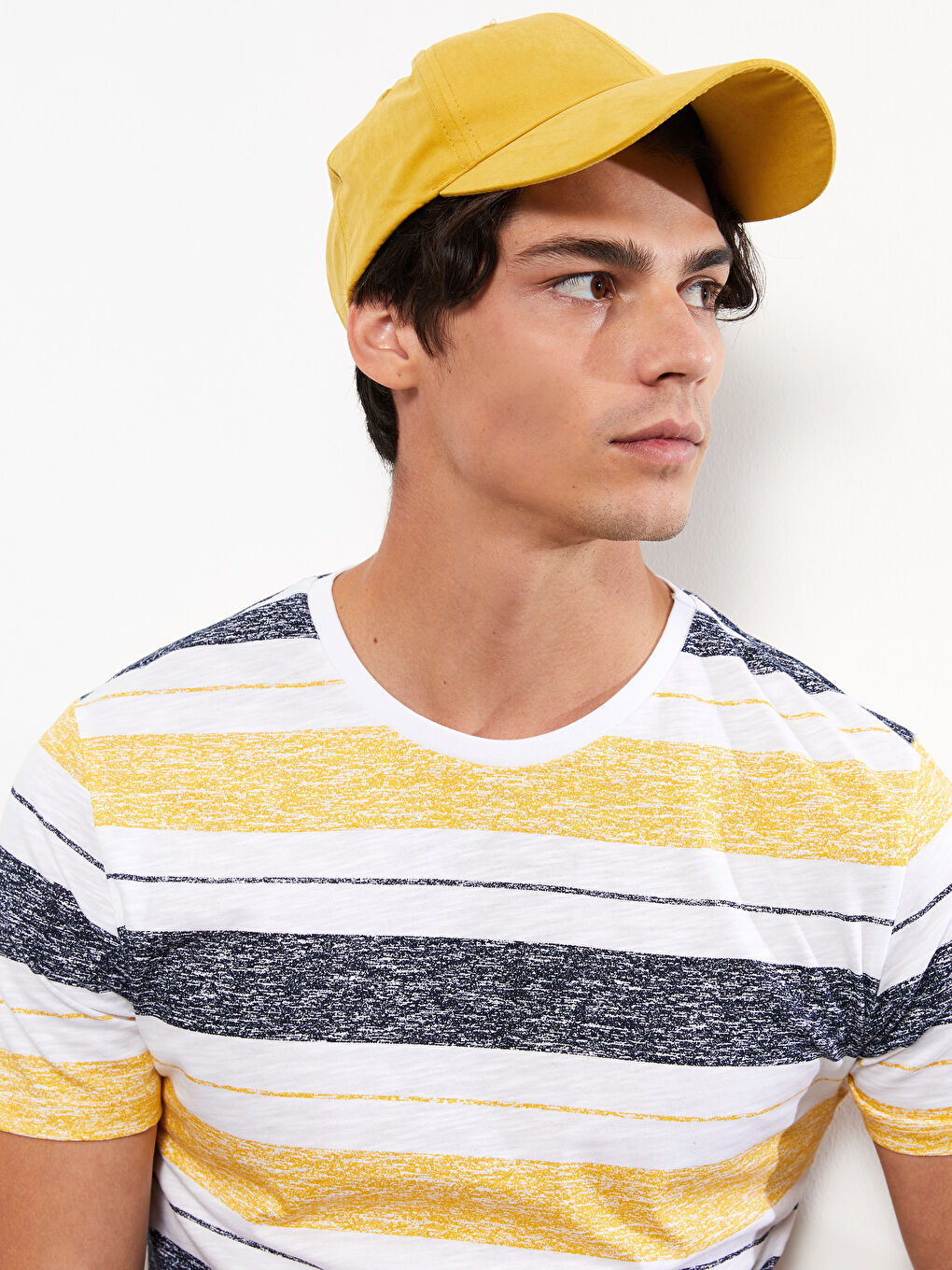 Sarı Bisiklet Yaka Kısa Kollu Çizgili Penye Erkek Tişört-2