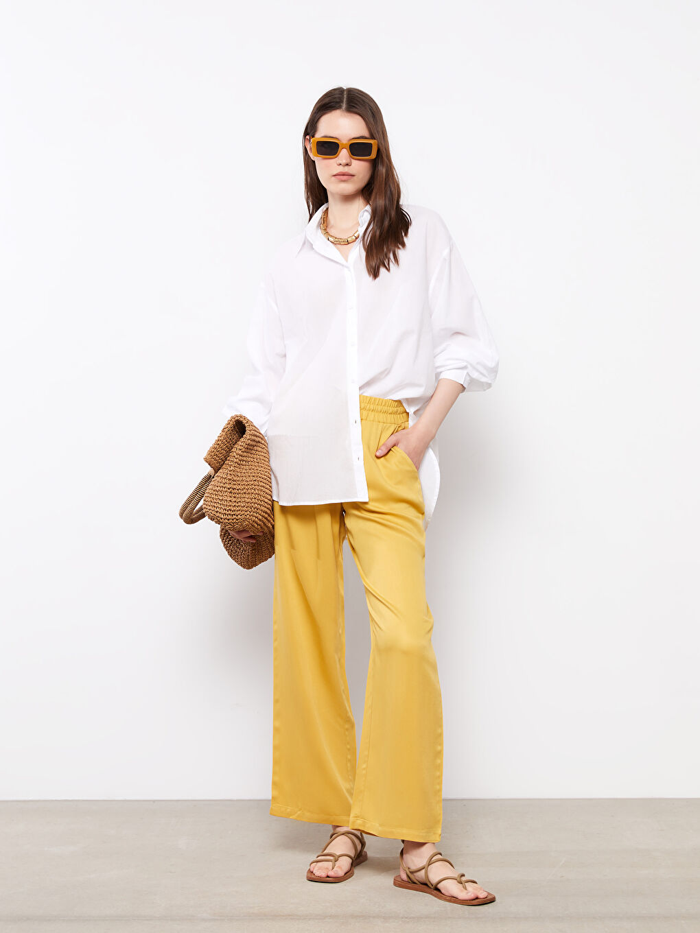 Sarı Beli Lastikli Rahat Kalıp Düz Viskon Kadın Pantolon