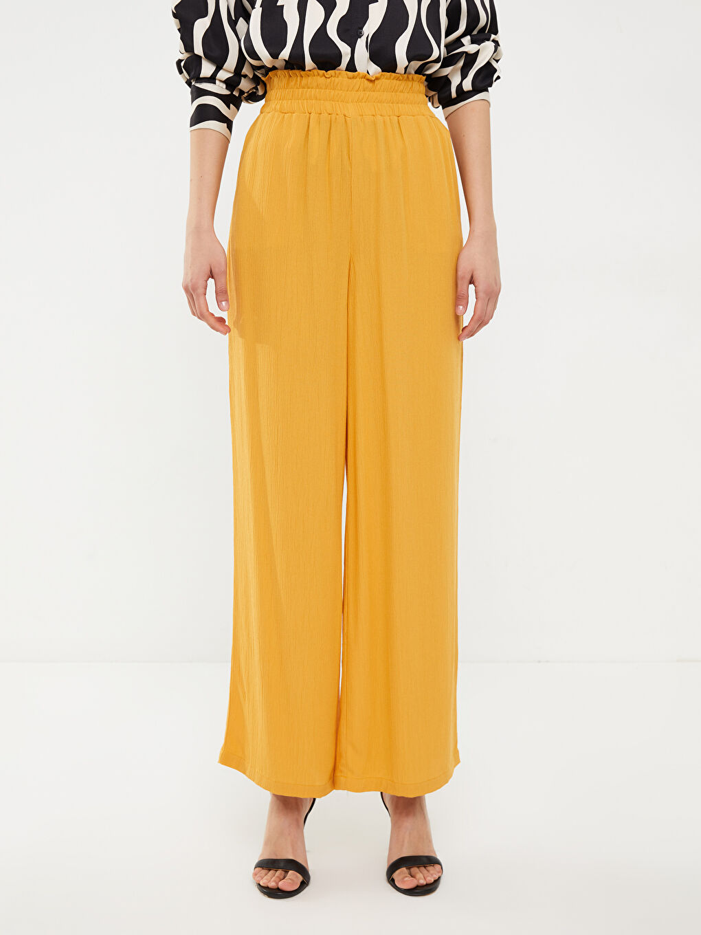 Sarı Beli Lastikli Rahat Kalıp Düz Viskon Kadın Pantolon-2