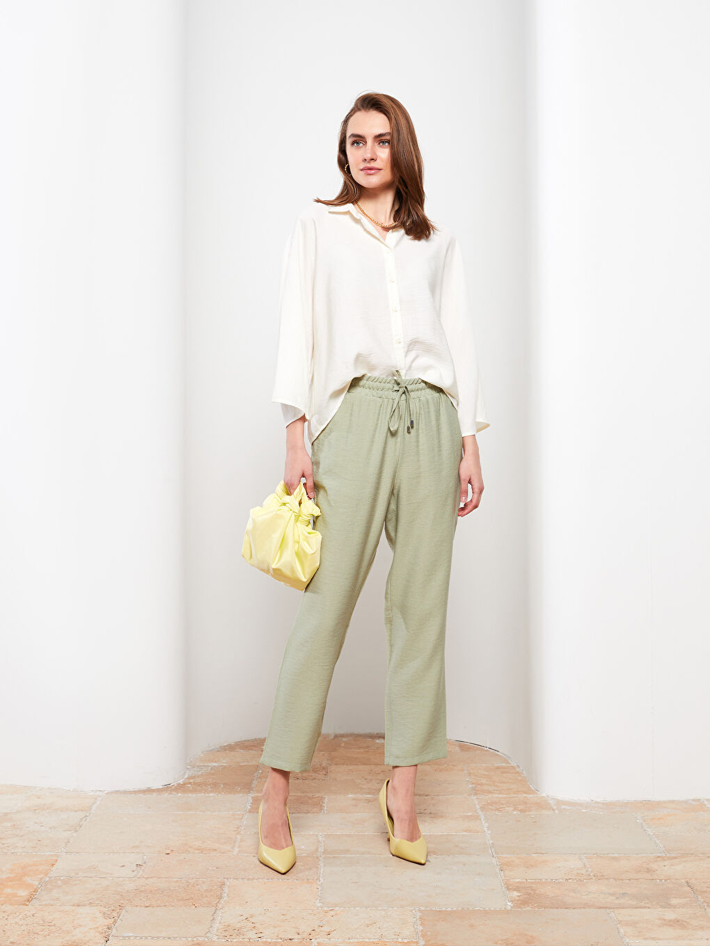 Yeşil Kadın Beli Lastikli Rahat Kalıp Düz Pantolon-1