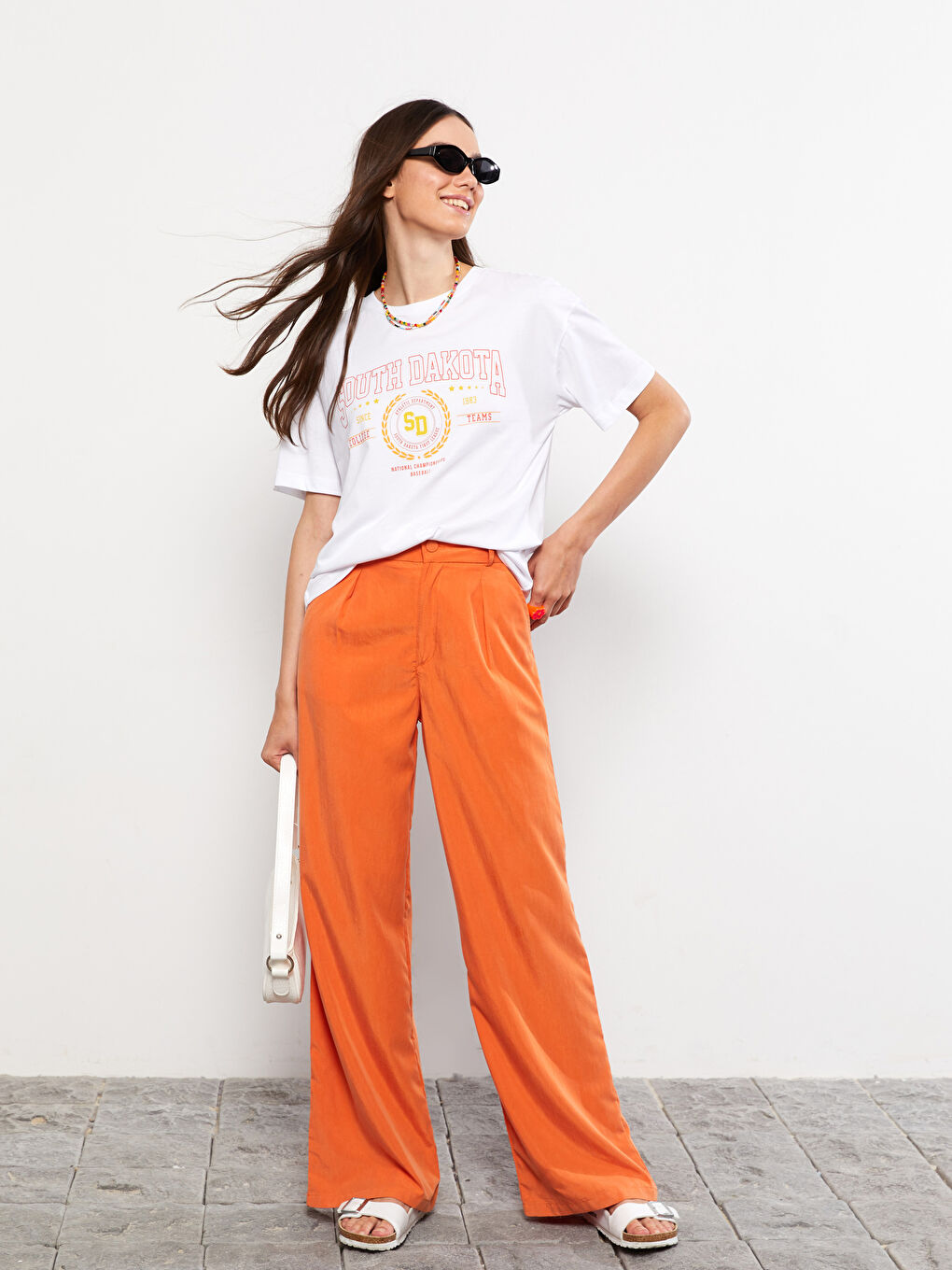 LC Waikiki Crew Neck Printed Short Sleeve Cotton Women's T-shirt -S2IM85Z8-R9K
