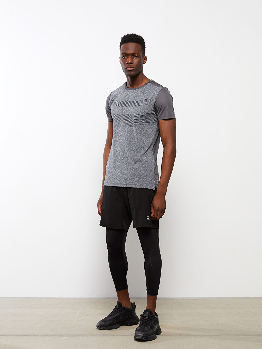 شورتات ضيقة للرجال بقصة عادية-1