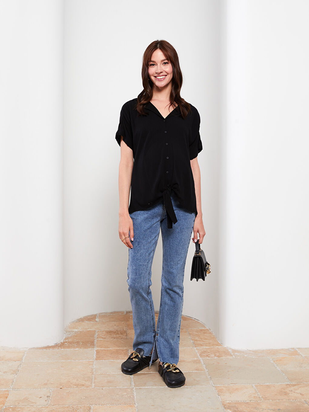 Front Button Closure Plain Short Sleeve Crinkle Fabric Maternity Shirt