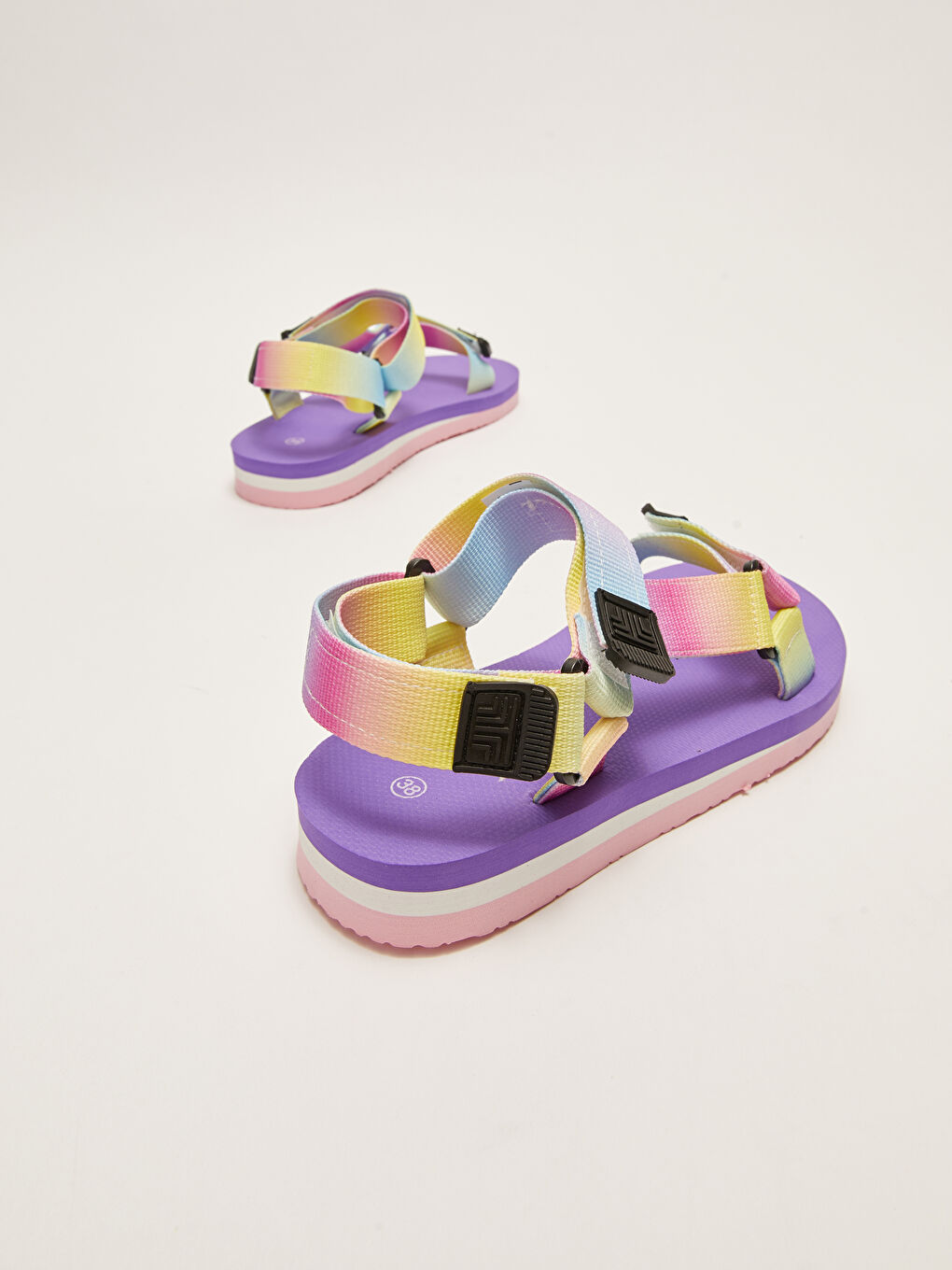 LCW STEPS Sandalen mit Banddetails für Mädchen -S2IO17Z4-SDD