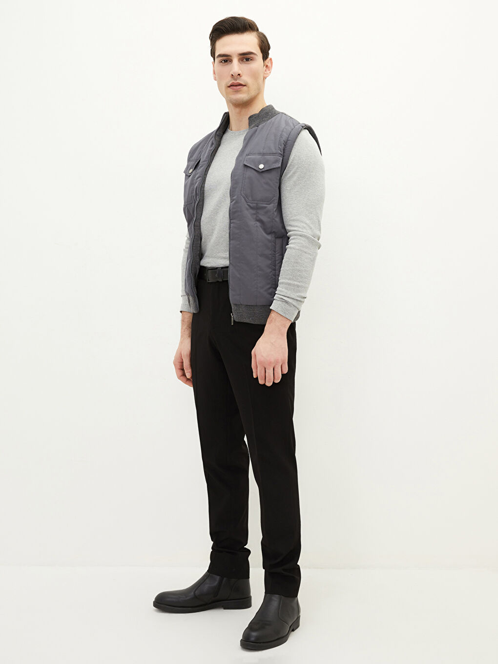 Gri Standart Kalıp Dik Yaka Erkek Triko Yelek-1