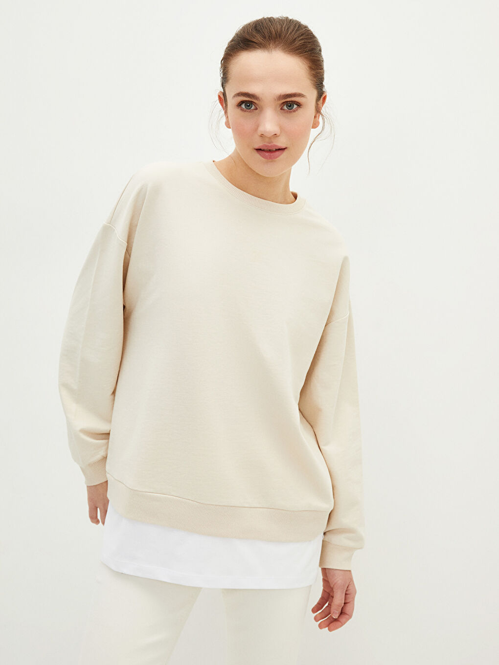 LC Waikiki Crew Neck Plain Long Sleeve Women's Sweatshirt Tunic -S2IP60Z8-PQB
